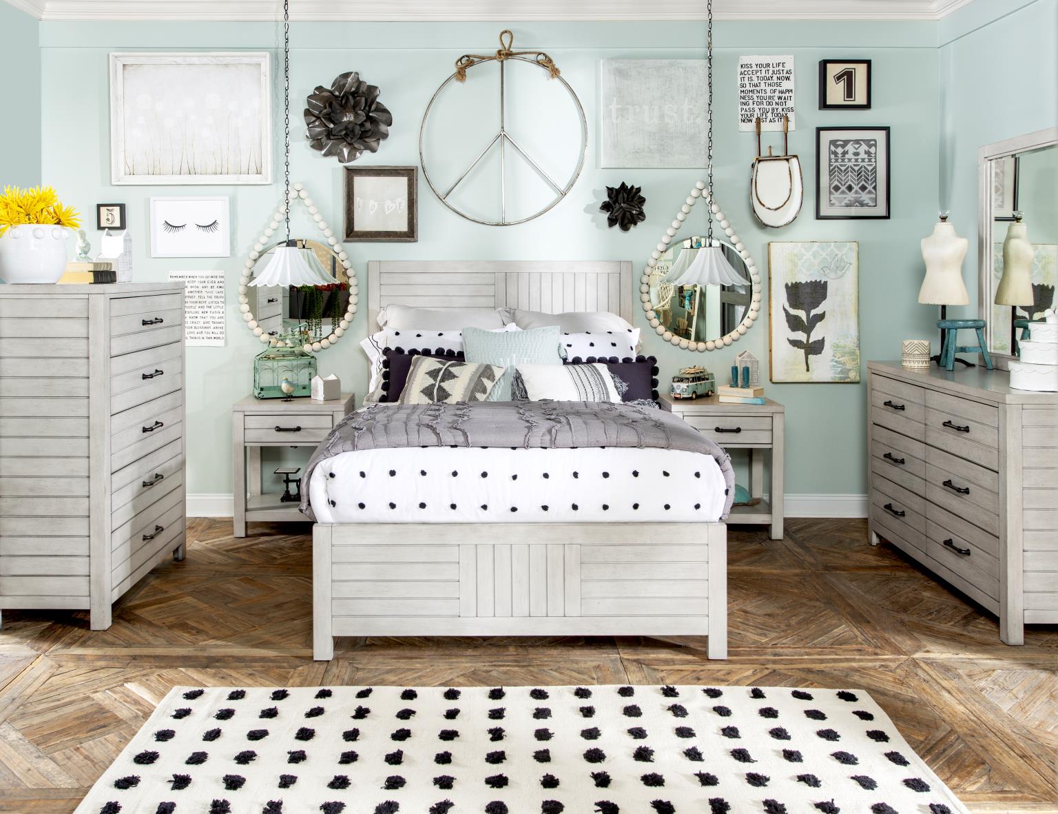 0833 Summer Camp LK Drawer Chest Stone Path Gray Finish 08332200VC