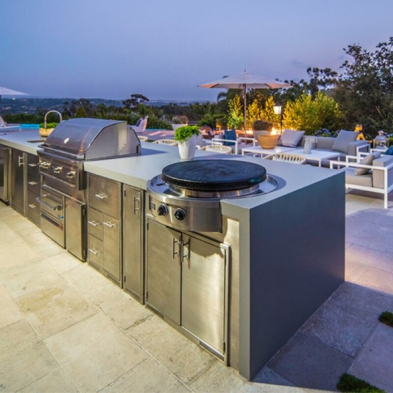 Affinity 30G Outdoor gas built-in flattop griddle designed for large outdoor kitchens 100055NG