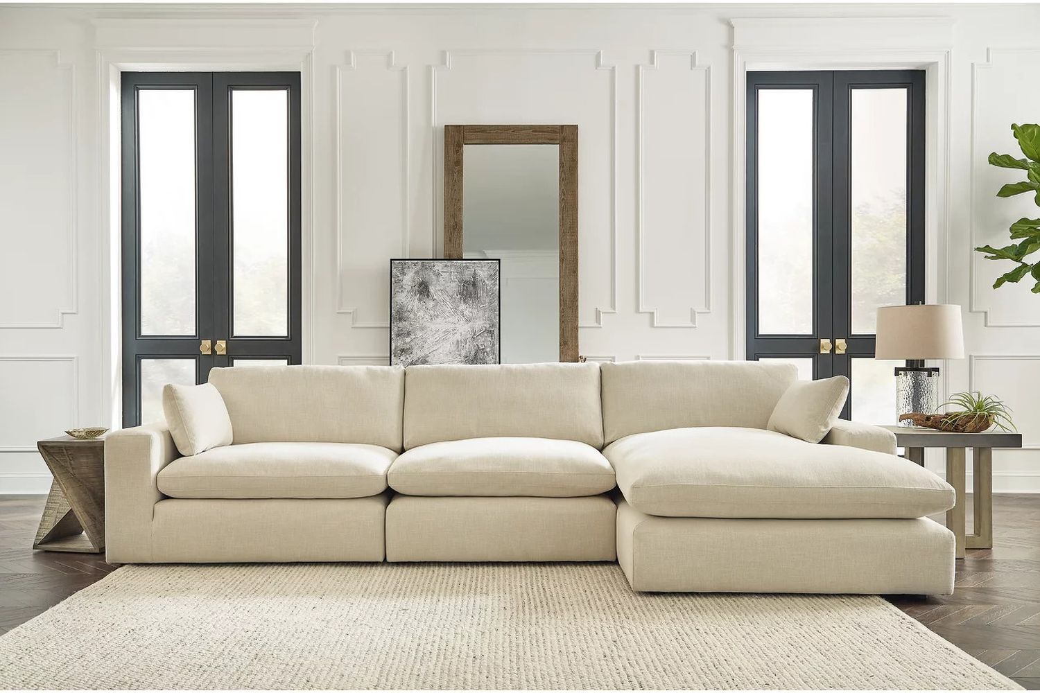 Elyza 3-Piece RAF Sectional With Chaise In Linen 10006S4