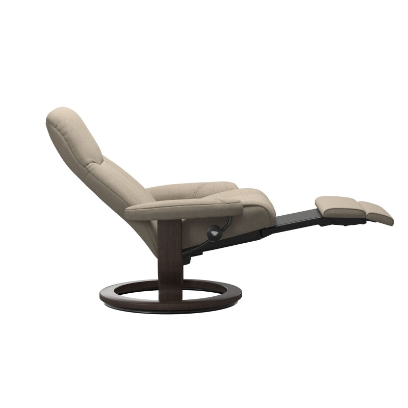 Stressless® Consul (M) Classic Base Recliner with Power 100570657981110