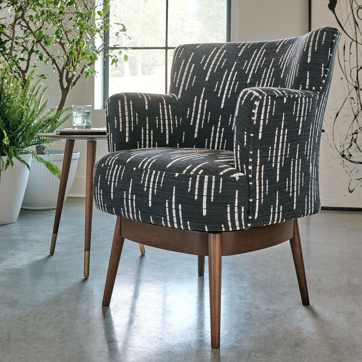 Kelida - Swivel Chair - 1048R 1048R