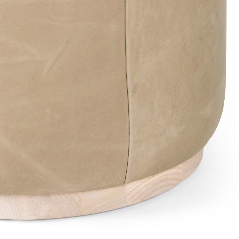 Sinclair Round Ottoman - 106074-008 106074008