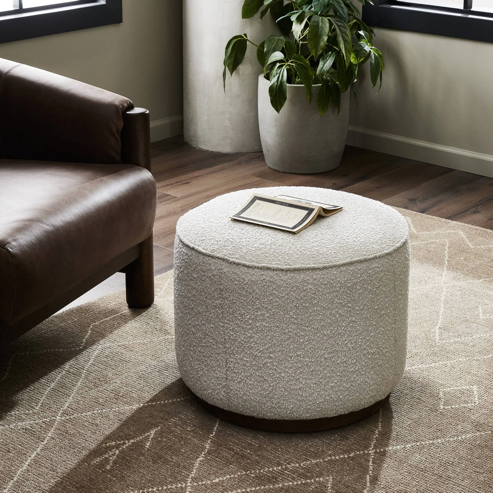 Sinclair Round Ottoman - 106074-011 106074011