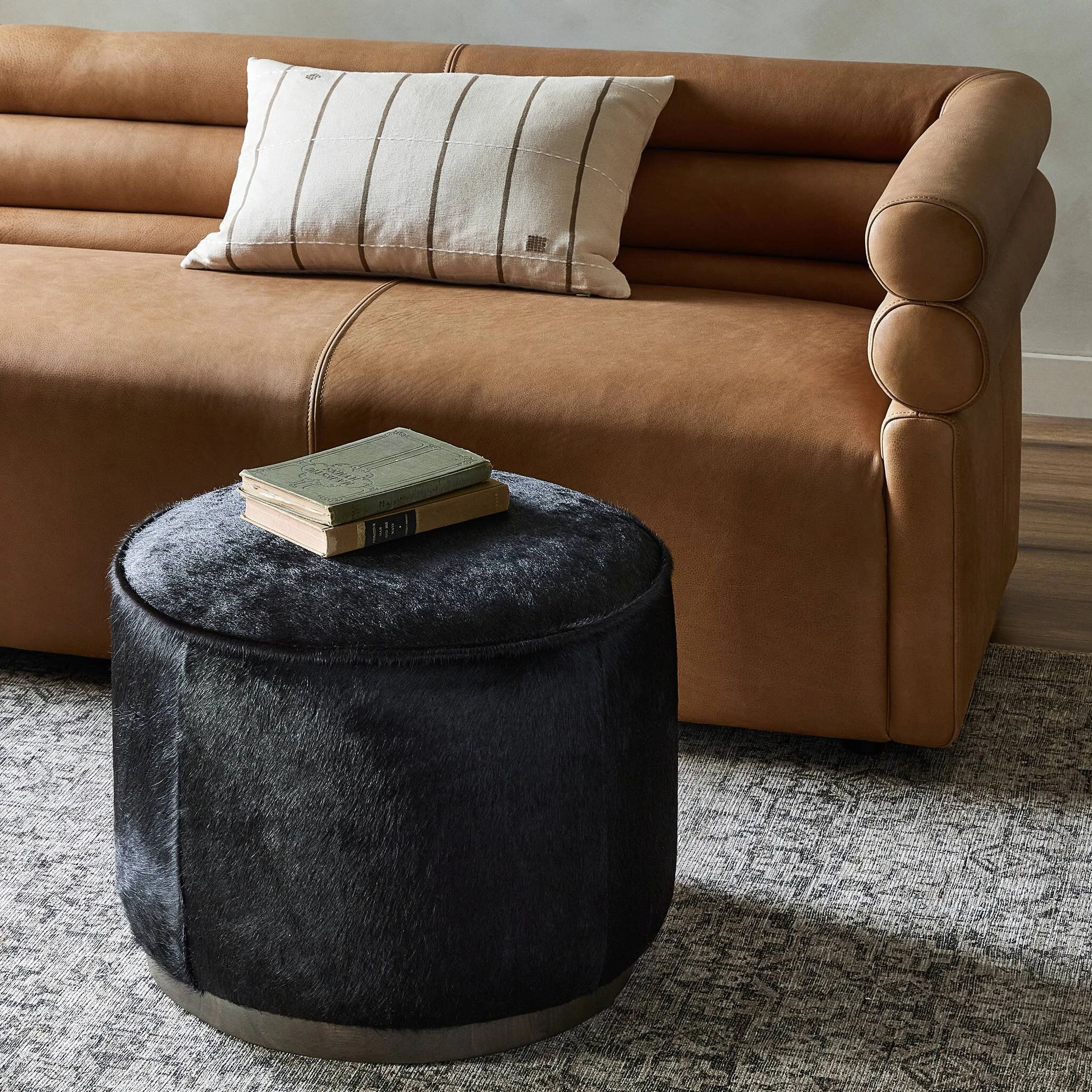 Sinclair Round Ottoman - 106074-015 106074015