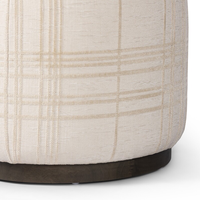 Sinclair Round Ottoman - 106074-022 106074022