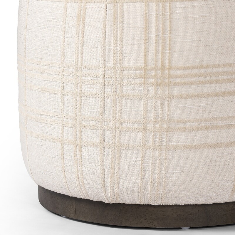 Sinclair Round Ottoman - 106074-022 106074022