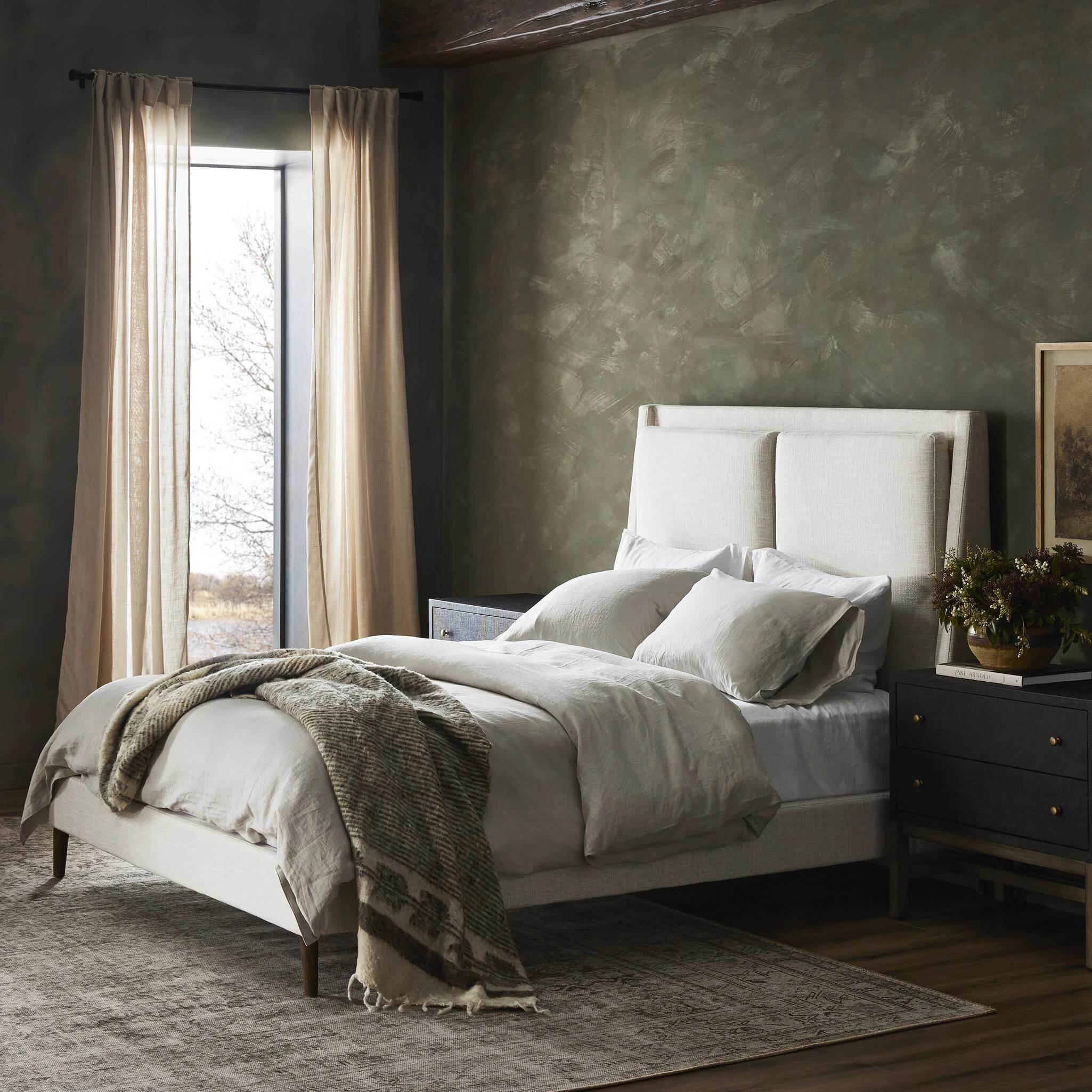 Potter Bed - 106124-009 106124009