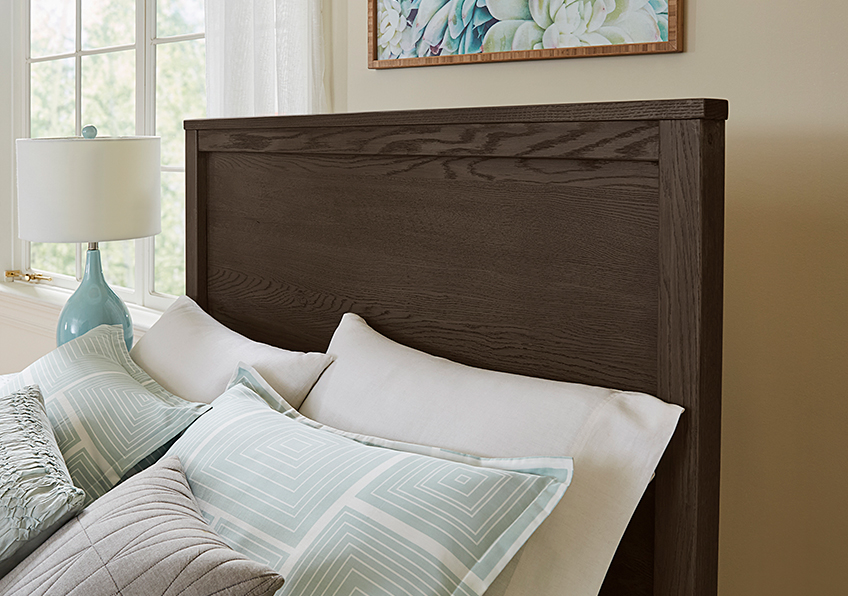 Fundamentals Panel Bed in King - 10-661-166-922-MS1 10661166922MS1