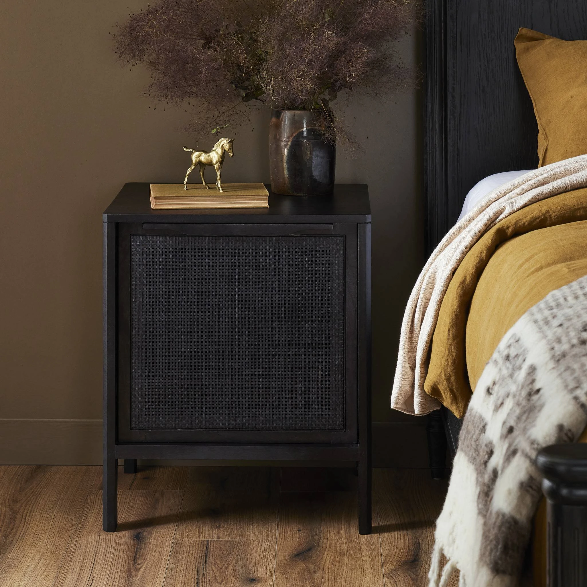 Sydney Nightstand - 106691-004 106691004