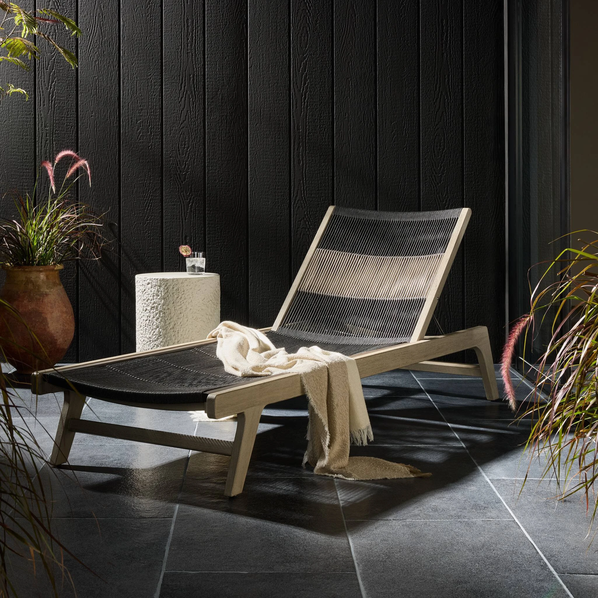 Julian Outdoor Chaise - 108623-002 108623002