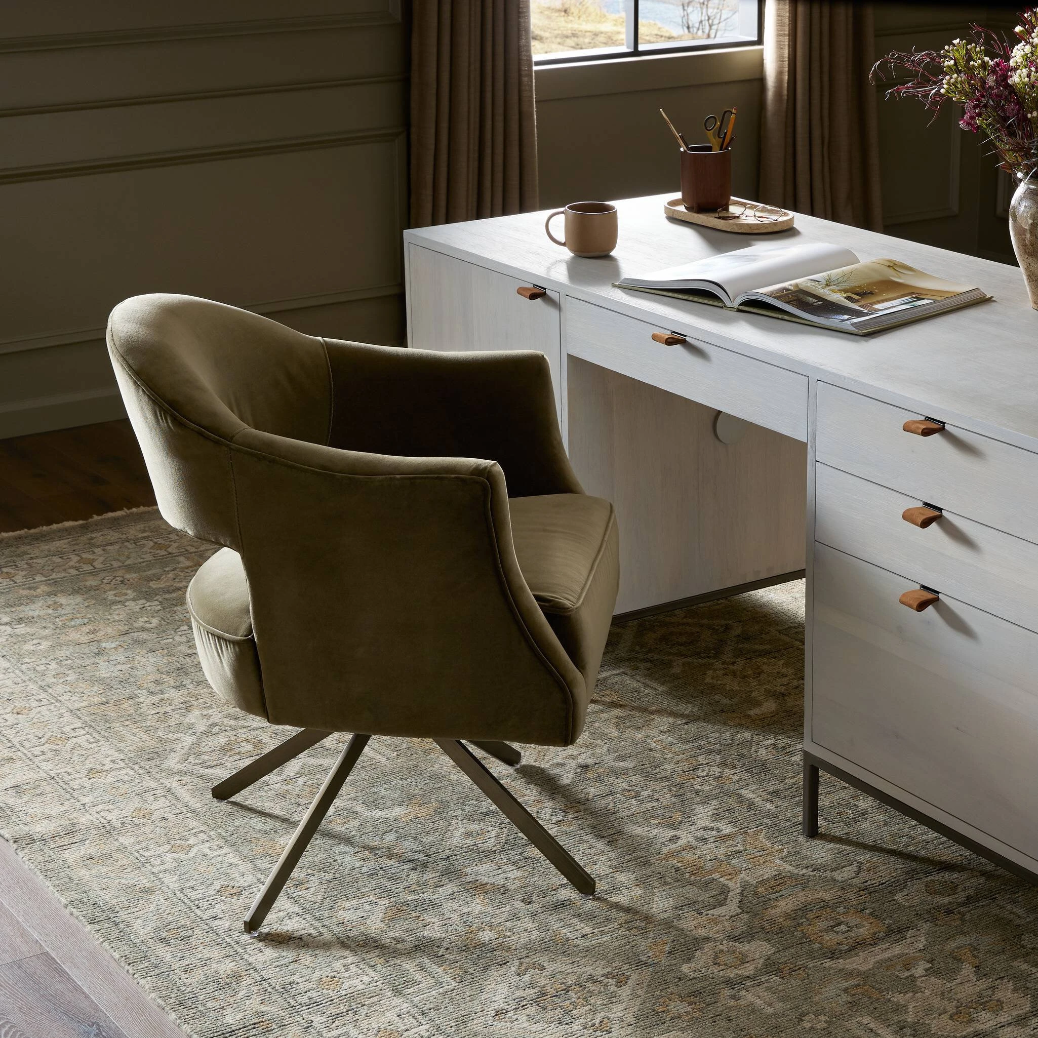 Adara Desk Chair - 109252-009 109252009