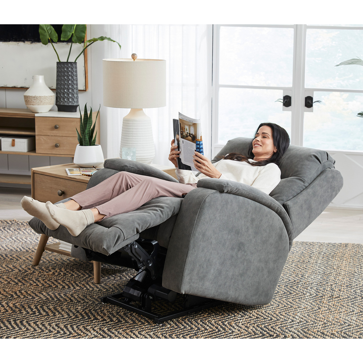 Haleigh - Bodyrest Zero Gravity Recliner - 10NZ10 10NZ10