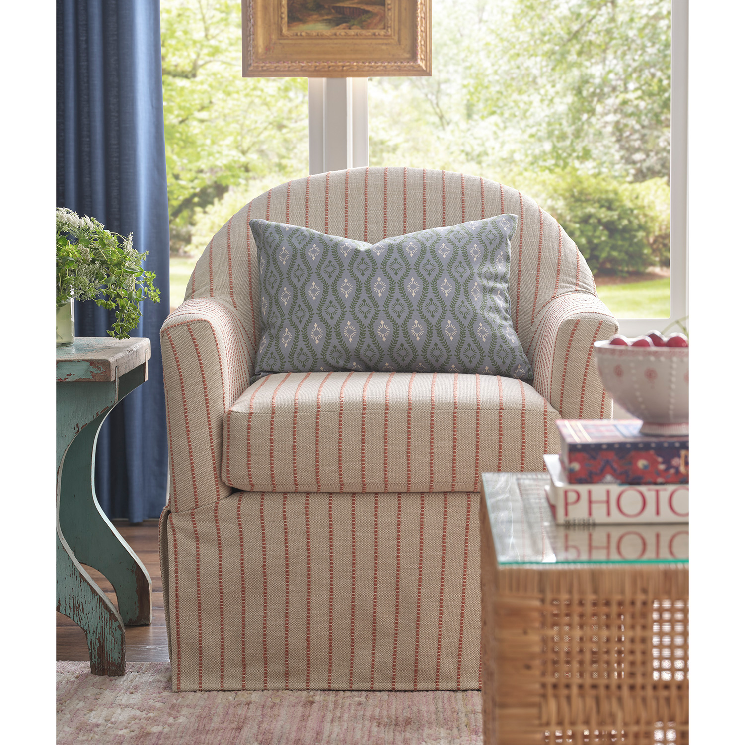 Meg - Classic Slipcovered Look Swivel Chair - 1108 1108