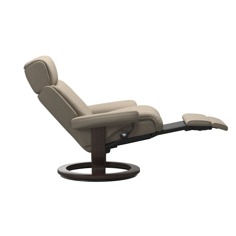 Stressless® Magic (M) Classic Base Recliner with Power 114470657981110