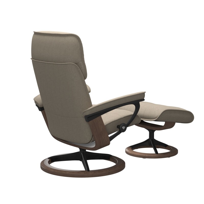 Stressless® Admiral (M) Signature Base Recliner with Ottoman 1165315579814506