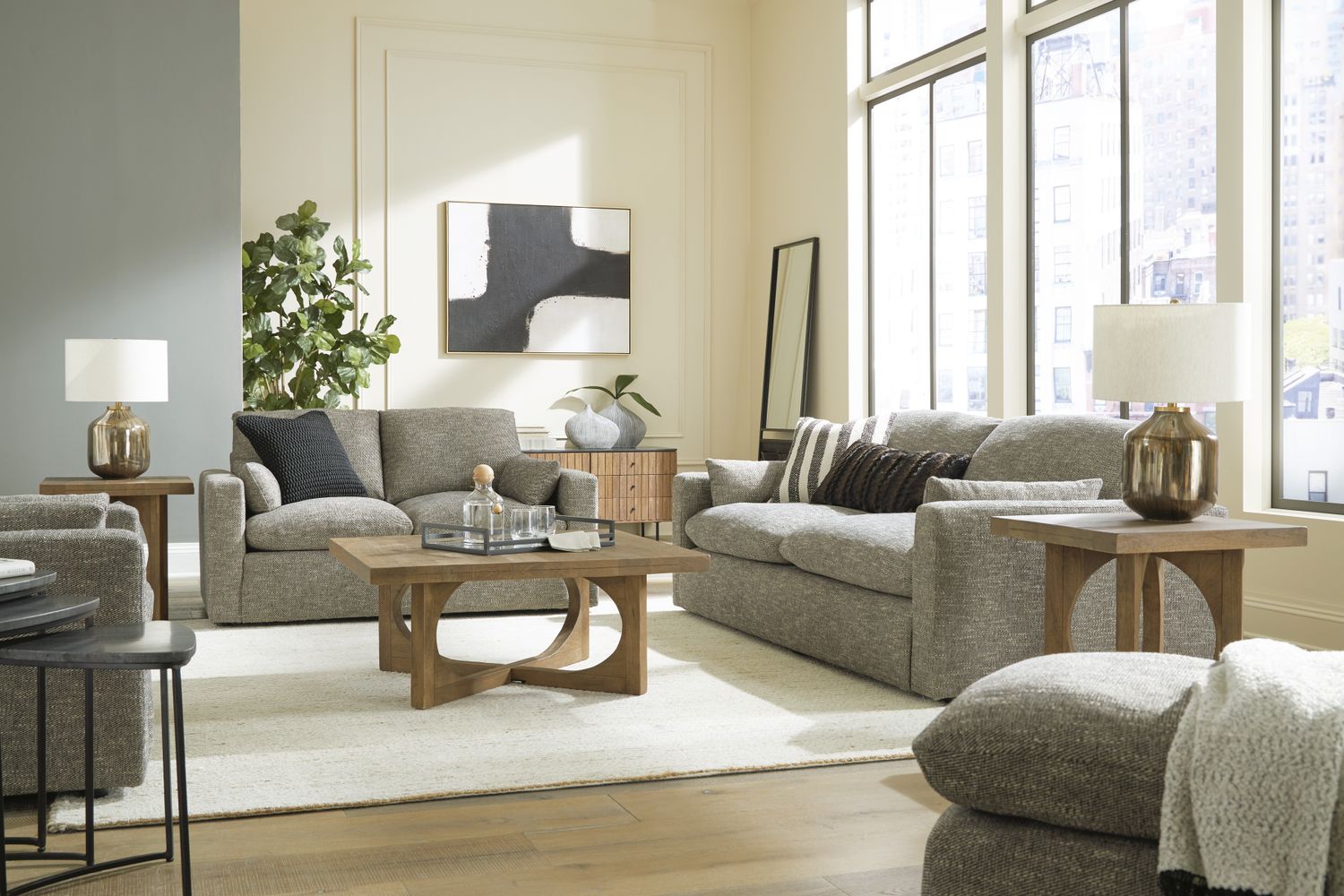 Dramatic Ottoman In Granite 1170214