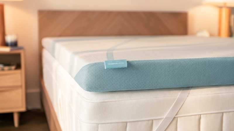 TEMPUR-Adapt + Cooling Topper, Queen 11989151