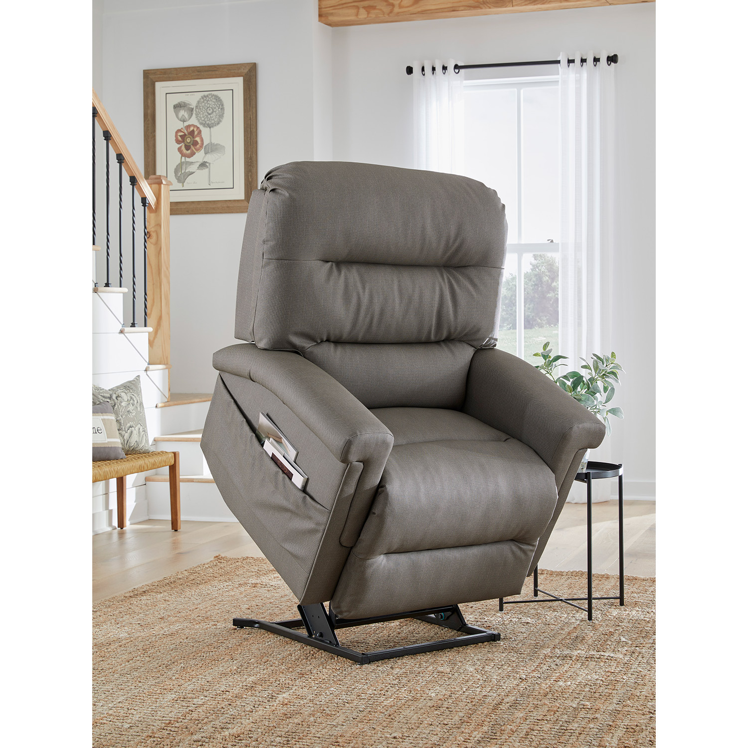 Ceres - Robust Sized Lift Recliner Featuring Infinite Positions Including Zero Gravity - 11BZ13 11BZ13