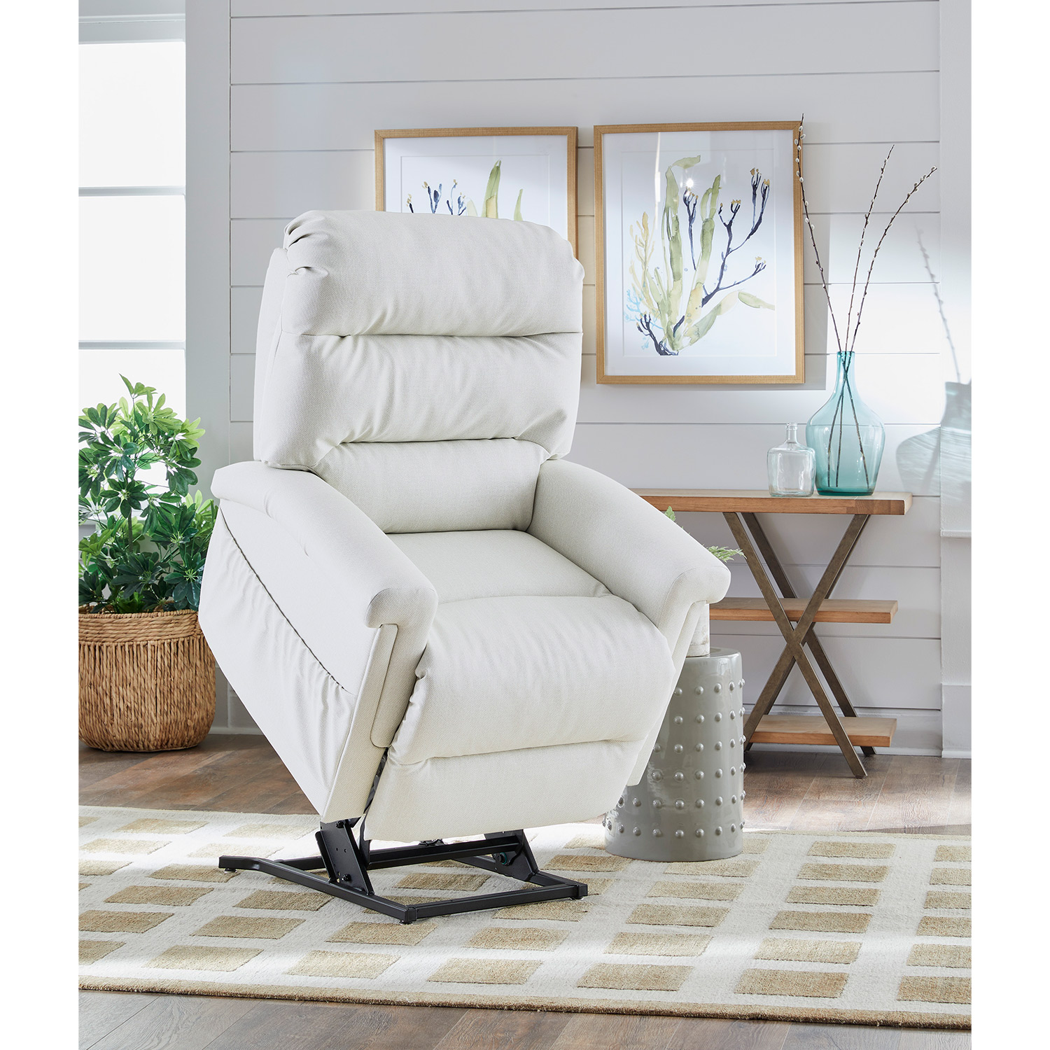 Victoria - Petite-medium Sized Lift Recliner Featuring Infinite Positions Including Zero Gravity - 11NZ13 11NZ13