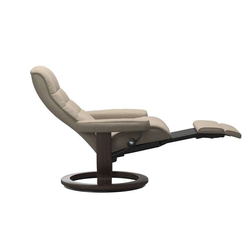 Stressless® Opal (M) Classic Base Recliner with Power 125570657981110