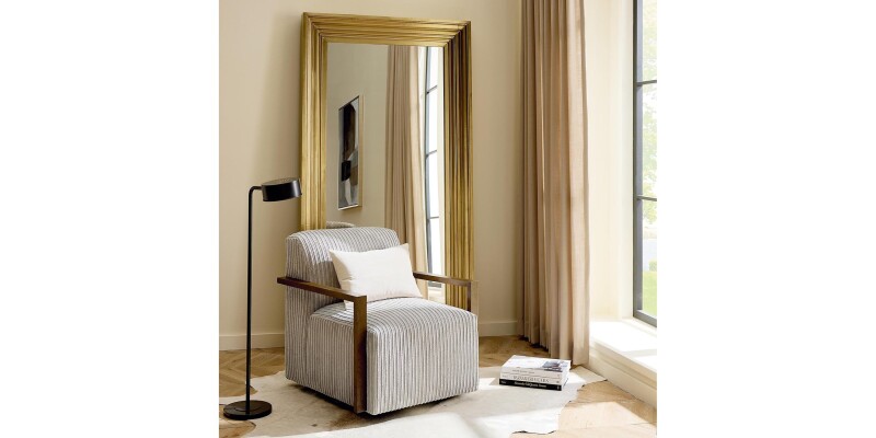 Creswell Wood Arm Swivel Chair 13280535