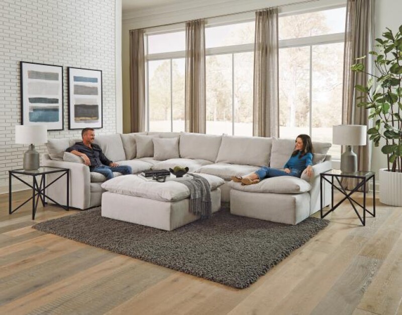 RSF Loveseat 134542