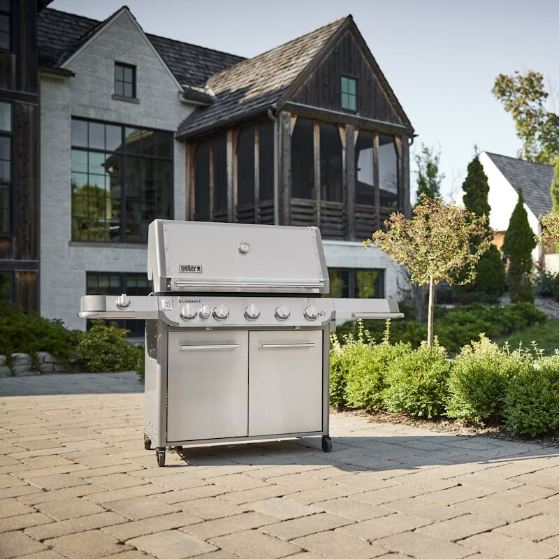 Summit® FS38 S Gas Grill (Liquid Propane) view 5