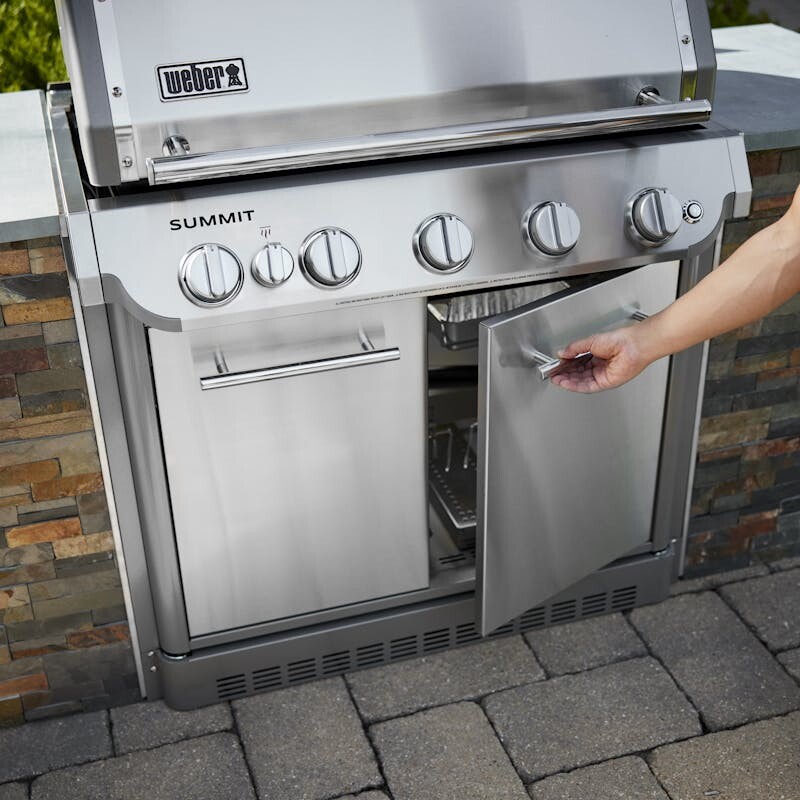 Summit® SB38 S Built-In Gas Grill (Natural Gas) view 4