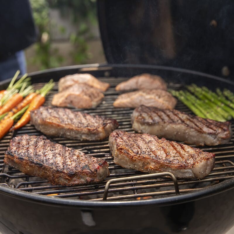Master-Touch Charcoal Grill 26” 1500065