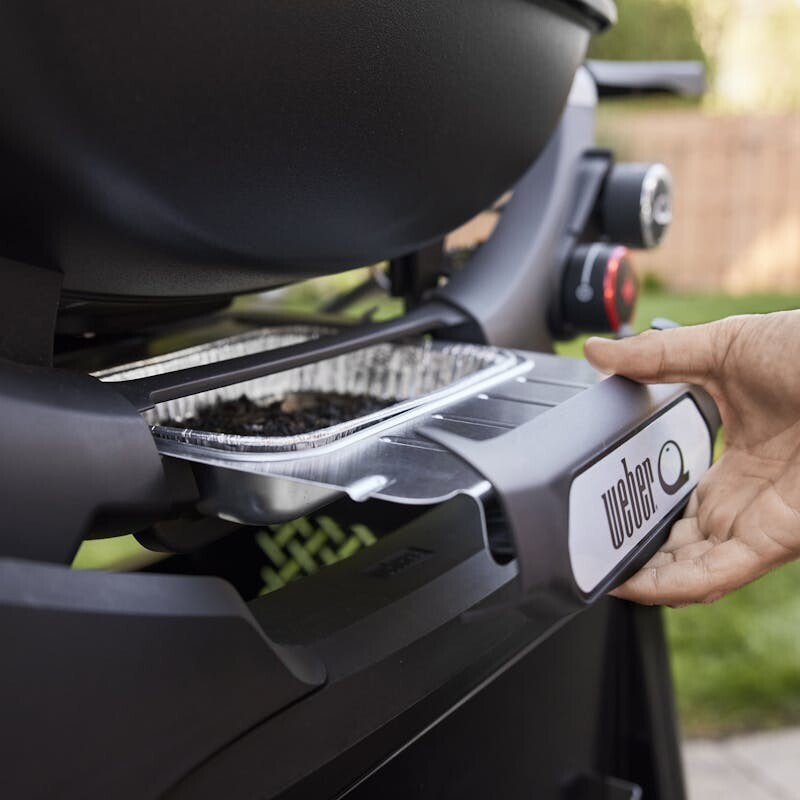 Q 2800N+ Gas Grill (Liquid Propane) view 4