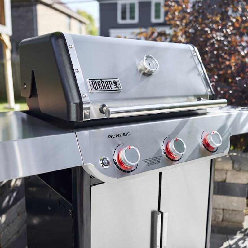 Genesis S-315 Gas Grill (Liquid Propane) view 2