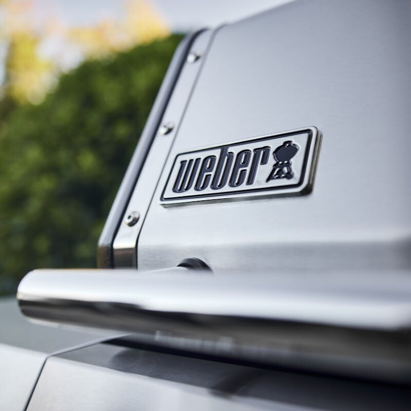 Genesis S-315 Gas Grill (Natural Gas) view 4