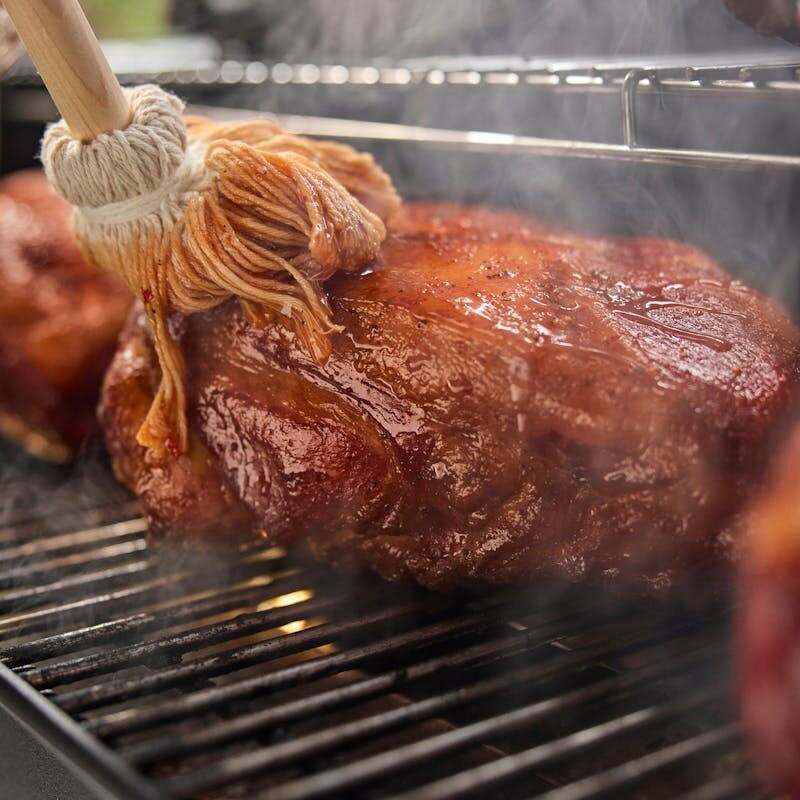 Weber Smoque™ XL Pellet Smoker view 4