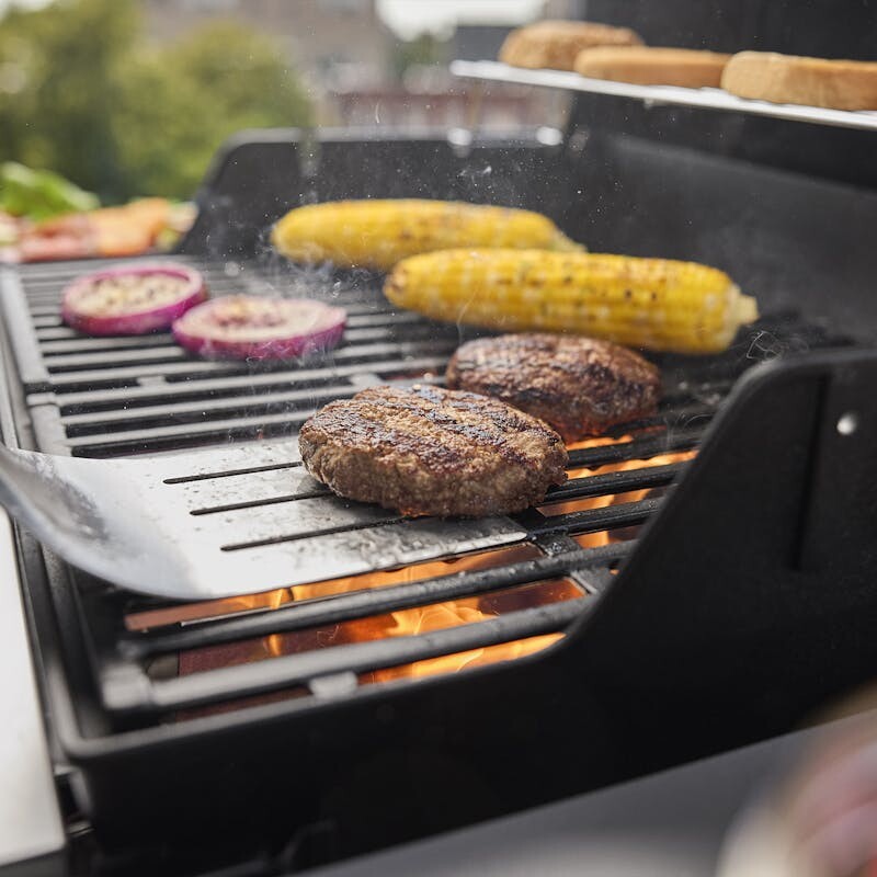 Spirit® E-210 Gas Grill (Liquid Propane) view 5