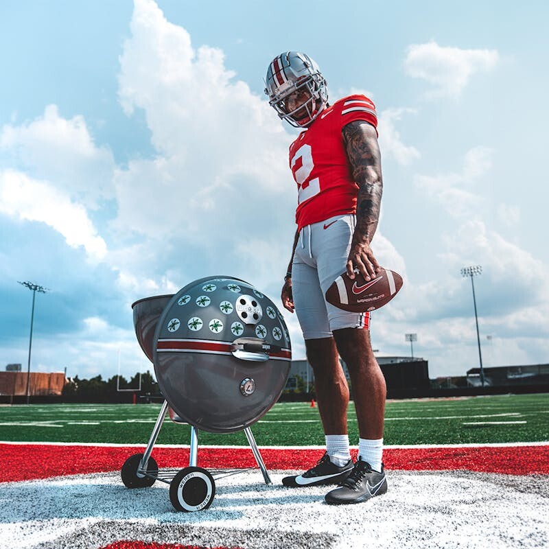 The Ohio State University Original Kettle® Premium Charcoal Grill 22" 1501301, product image 5 of 5