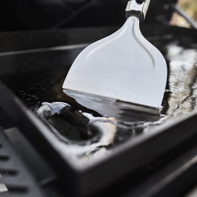 Slate® 28" Rust-Resistant Griddle (Natural Gas) view 3