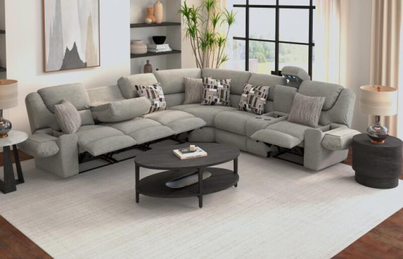 Quinn 153 RSF Console Loveseat w/USB Power/Heat & Massage/Storage Arm 1537