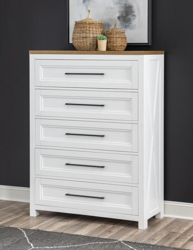 1561 Franklin BR Drawer Chest 15612200C