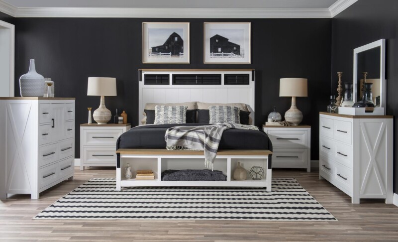 1561 Franklin BR Night Stand 15613100