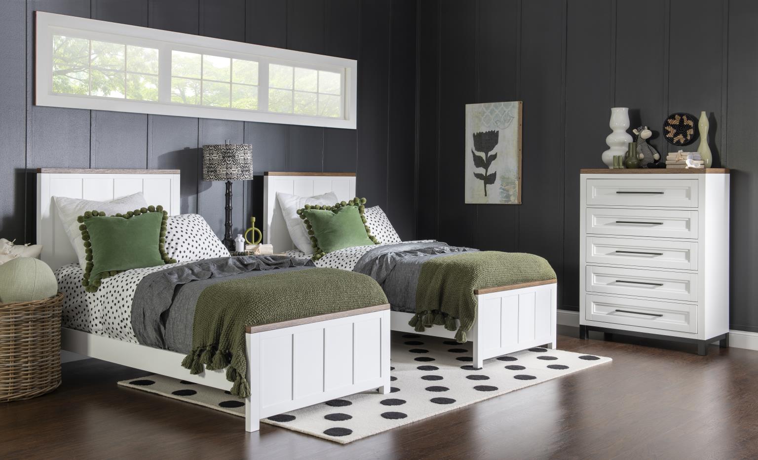 1568 Dutton LK Complete Twin Panel Bed 15684103K