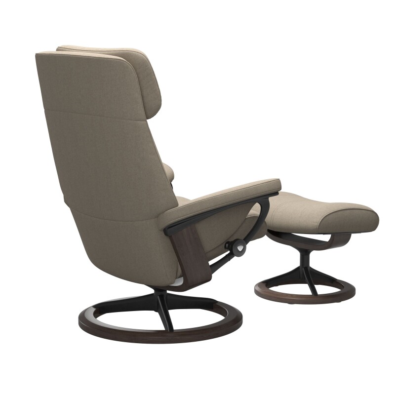 Stressless® Paul (M) Signature Base Recliner with Ottoman 1725315579814511