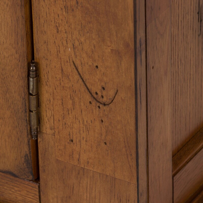 Treasures Buffet - Oak 17CB6285