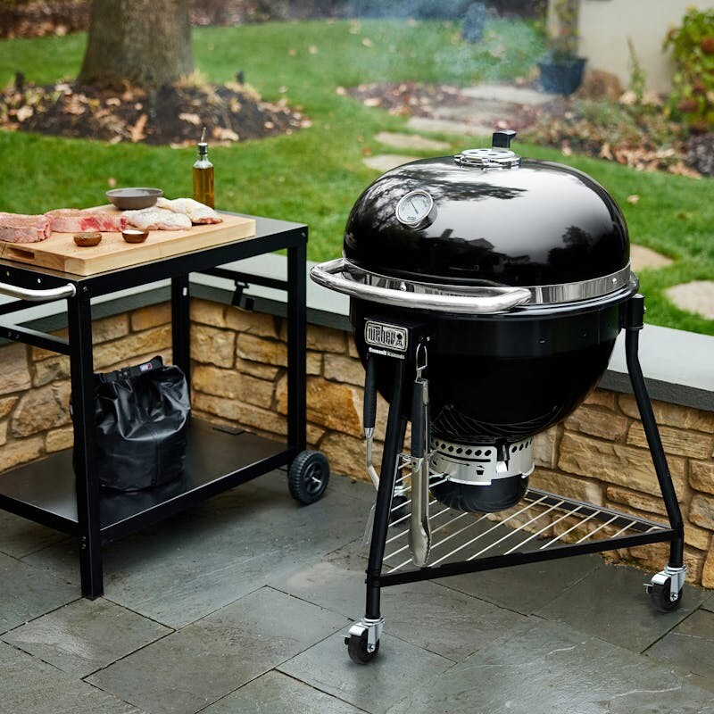 Summit® Kamado E6 Charcoal Grill view 3