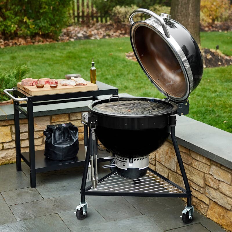 Summit® Kamado E6 Charcoal Grill view 4