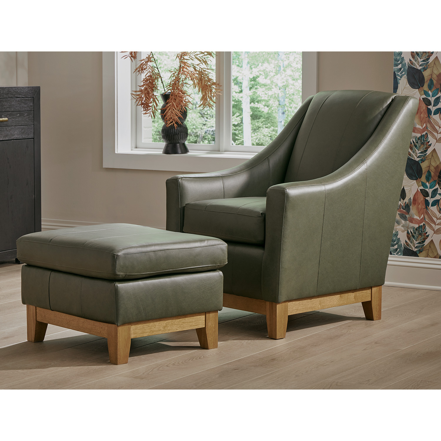 Mariko - Modern Club Chair - Espresso - 2070E 2070E