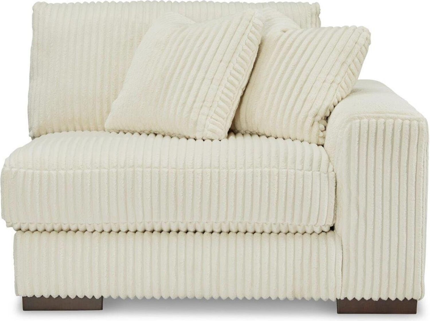 Lindyn 3-Piece LAF Sectional With Chaise In Ivory 21104S13