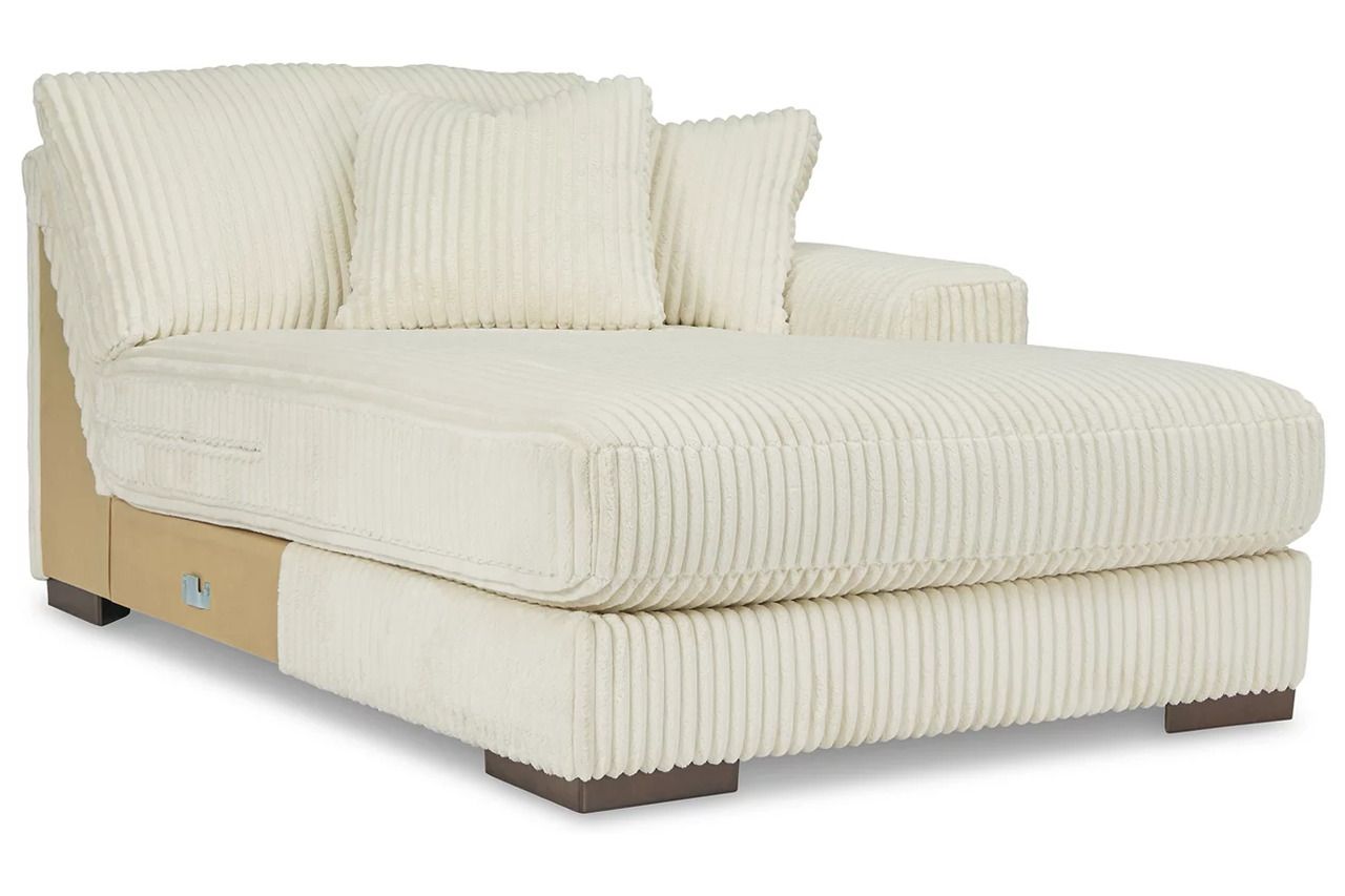 Lindyn 3-Piece LAF Sectional With Chaise In Ivory 21104S13