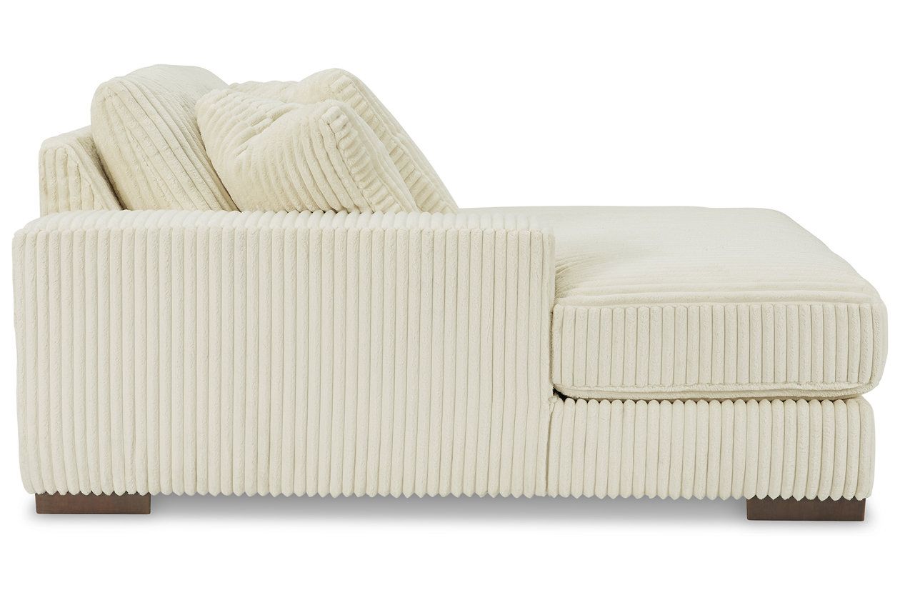 Lindyn 4-Piece Sectional with Chaise In Ivory 21104S17
