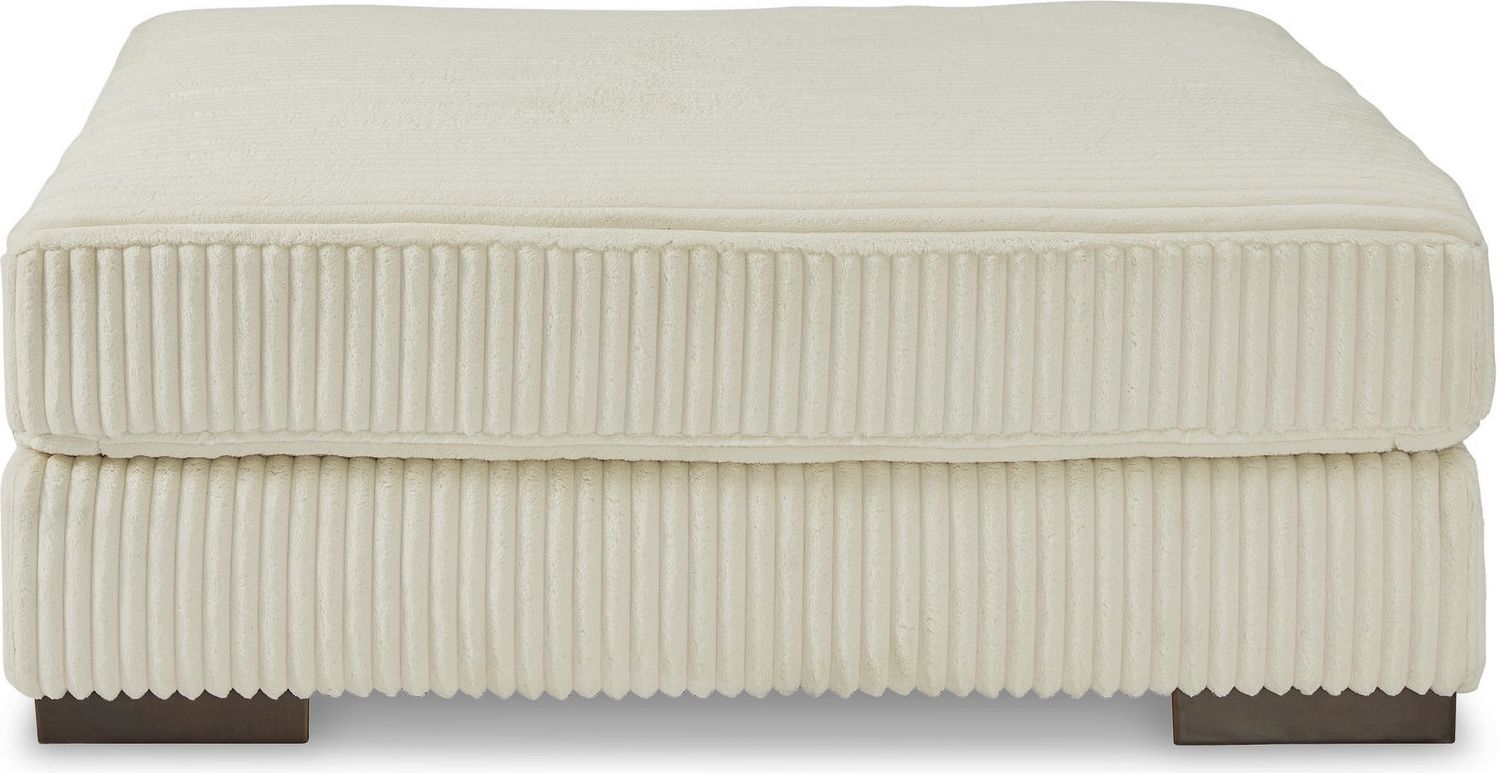 Lindyn 6-Piece Sectional In Ivory 21104S19