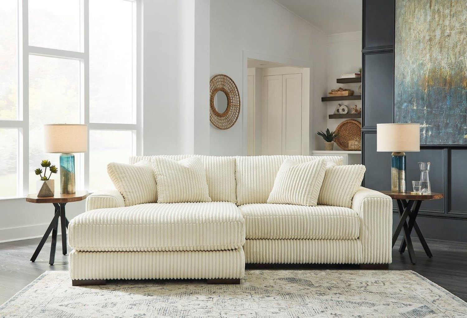 Lindyn 2-Piece LAF Chaise Sectional In Ivory 21104S3